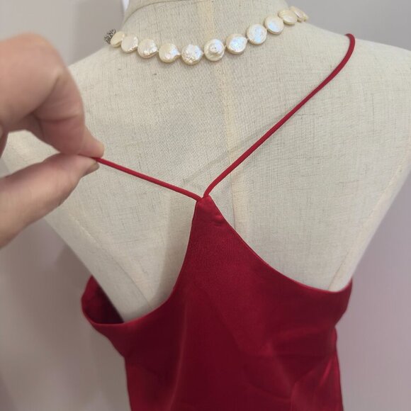 3/$30 Girl's Sleeveless Blouse Size (M/S) - Picture 7 of 7